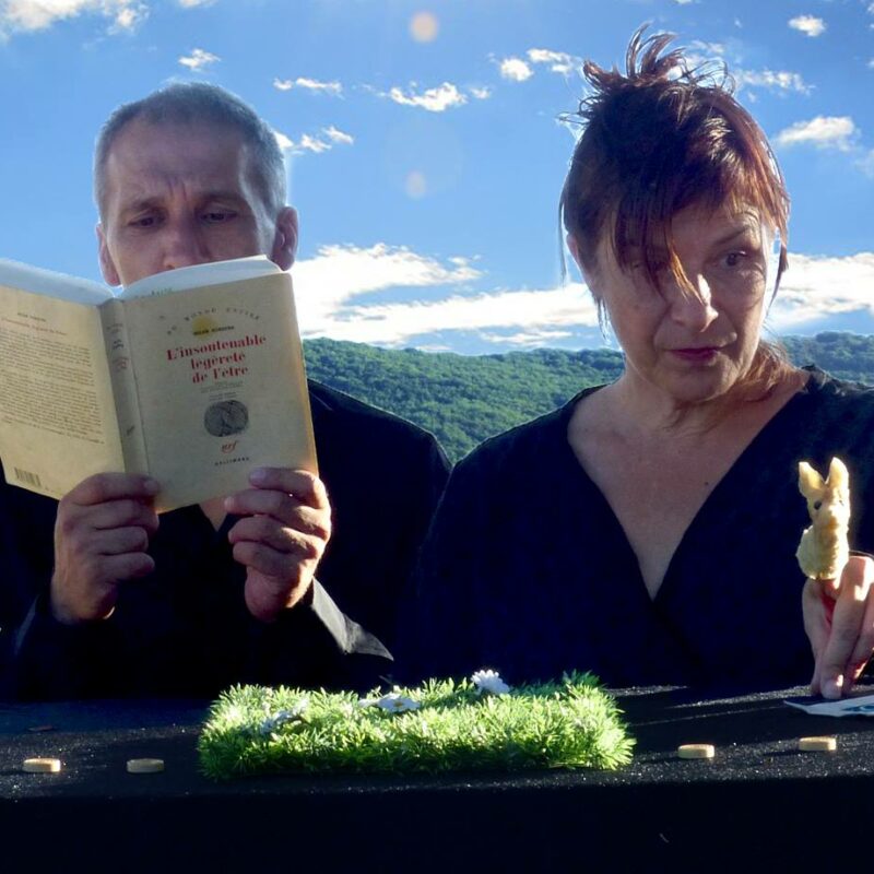 Théatre d&rsquo;objets   »  Cie La Cour Singulière  » résidence Lodève.