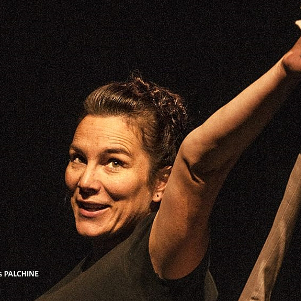 DISSONANCES : « CULTIVONS DES TENAILLES », avec Elisa Sabathié et Maëlle Marion ; un Seul en Scène qui rend visible les invisibles…