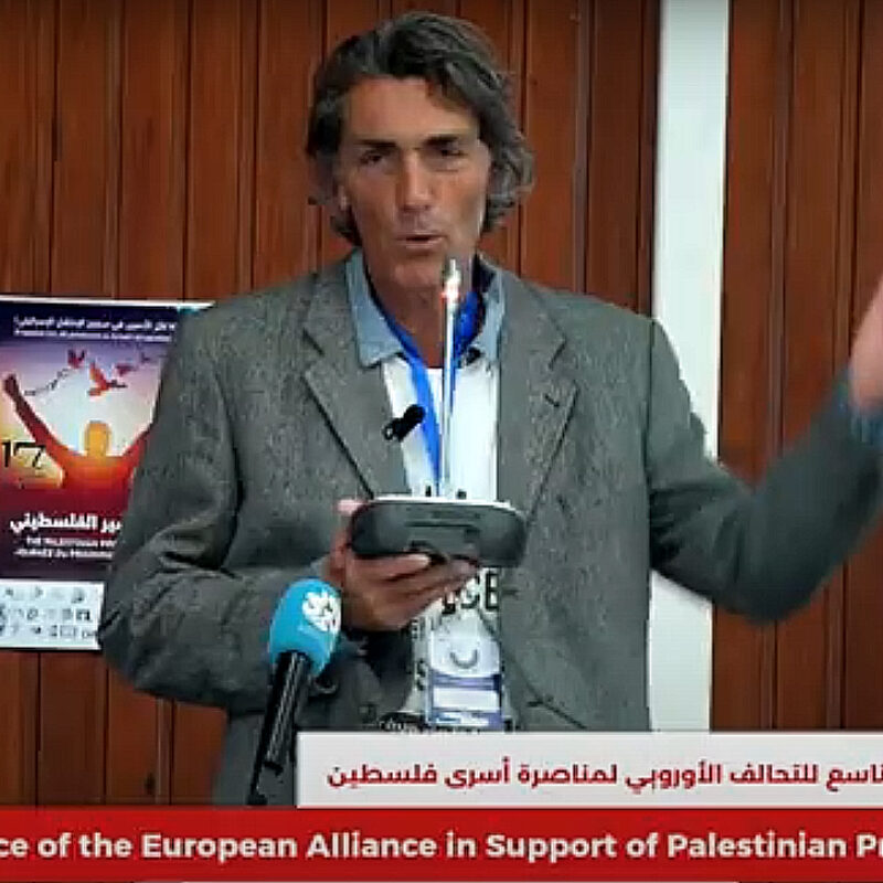 Pascal André et  Alexis Deswaef, vice-président  de la Fédération Internationale des Droits Humains (F.I.D.H.).