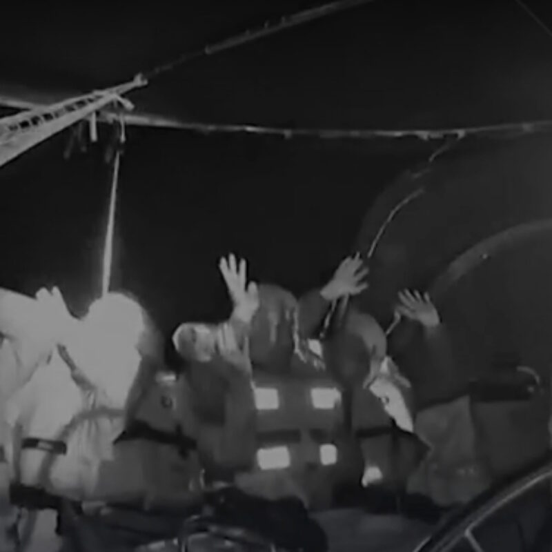 Interpellations et arrestations sur la flotille Global Sumud, dans les eaux internationales – nuit du 29 avril 2026; entretien exclusif avec Malika, du voilier Peluxo (direct Midinale )