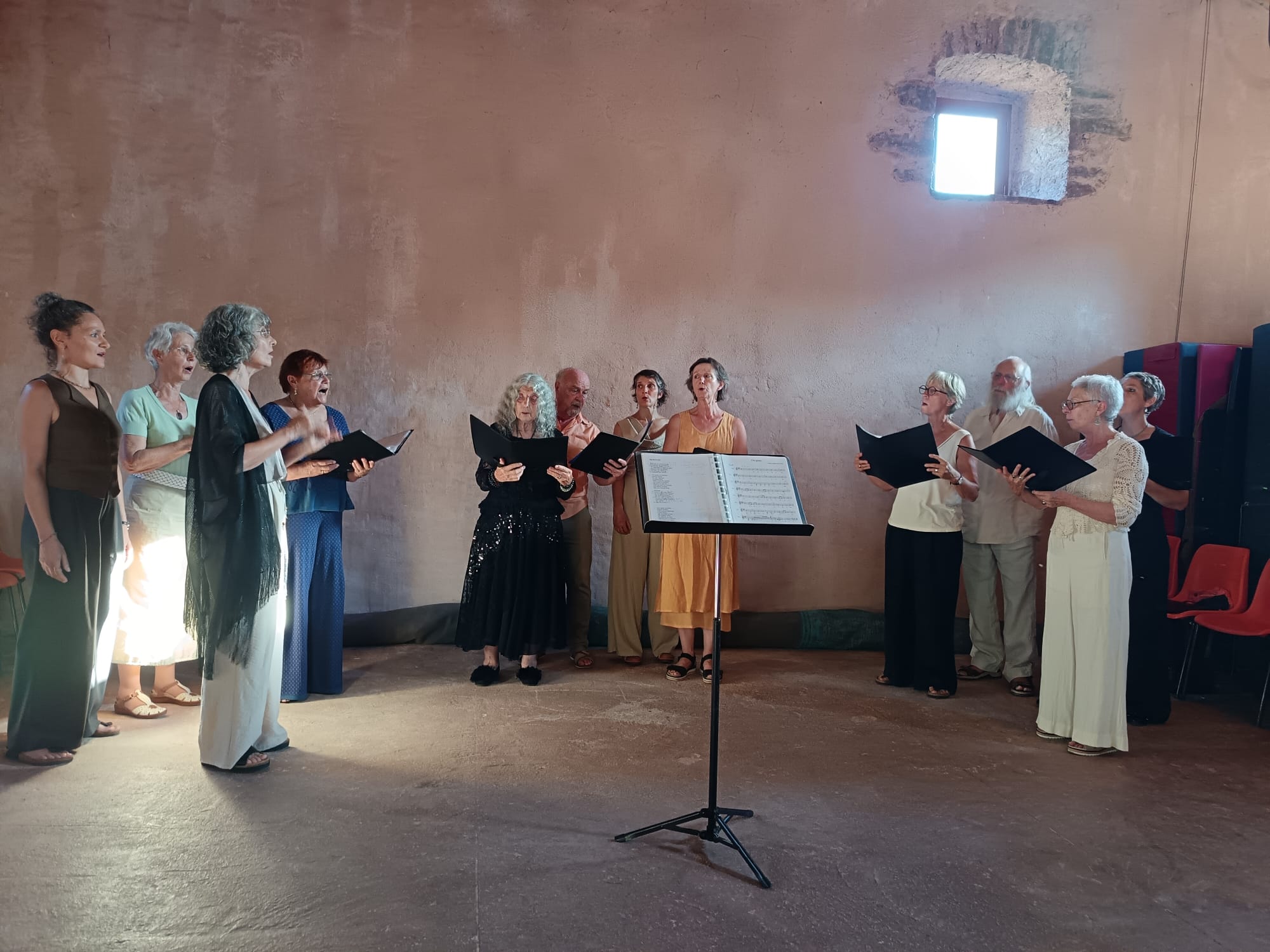 Info en plus: Ensemble vocal « Les voix de Creissels »…..à la recherche de voix de femmes et d’hommes !